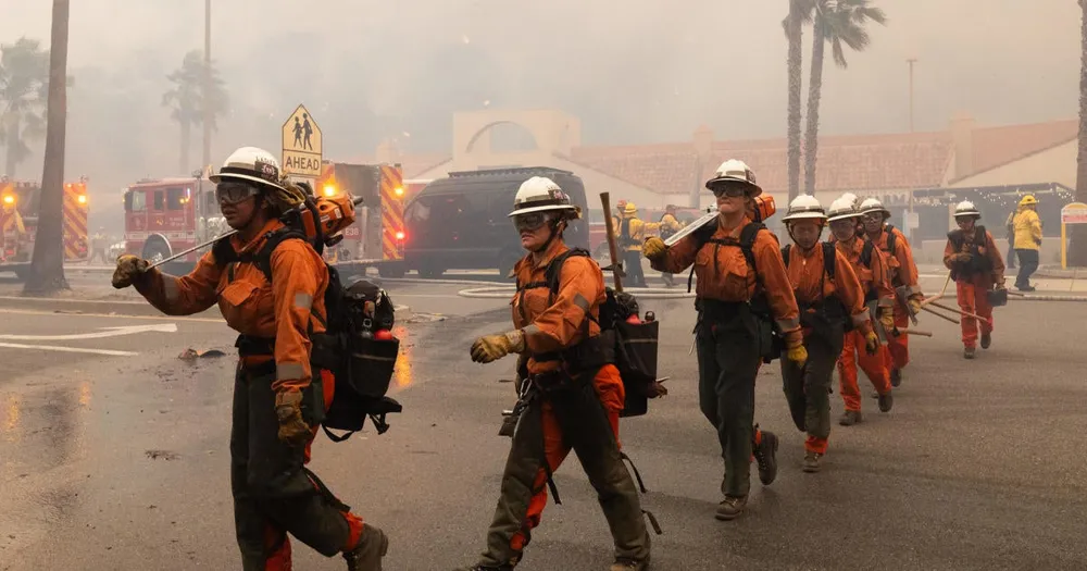 California Inmates Participate in Wildfire Fighting Efforts