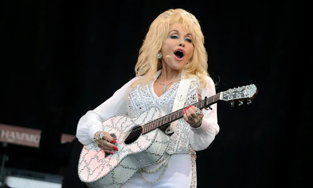 Dolly Parton's Husband Carl Dean, Who Inspired 'Jolene', Passes Away at 82