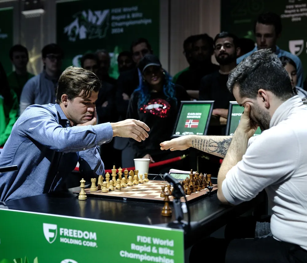 Magnus Carlsen and Ian Nepomniachtchi Spark Controversy by Sharing World Blitz Championship Title