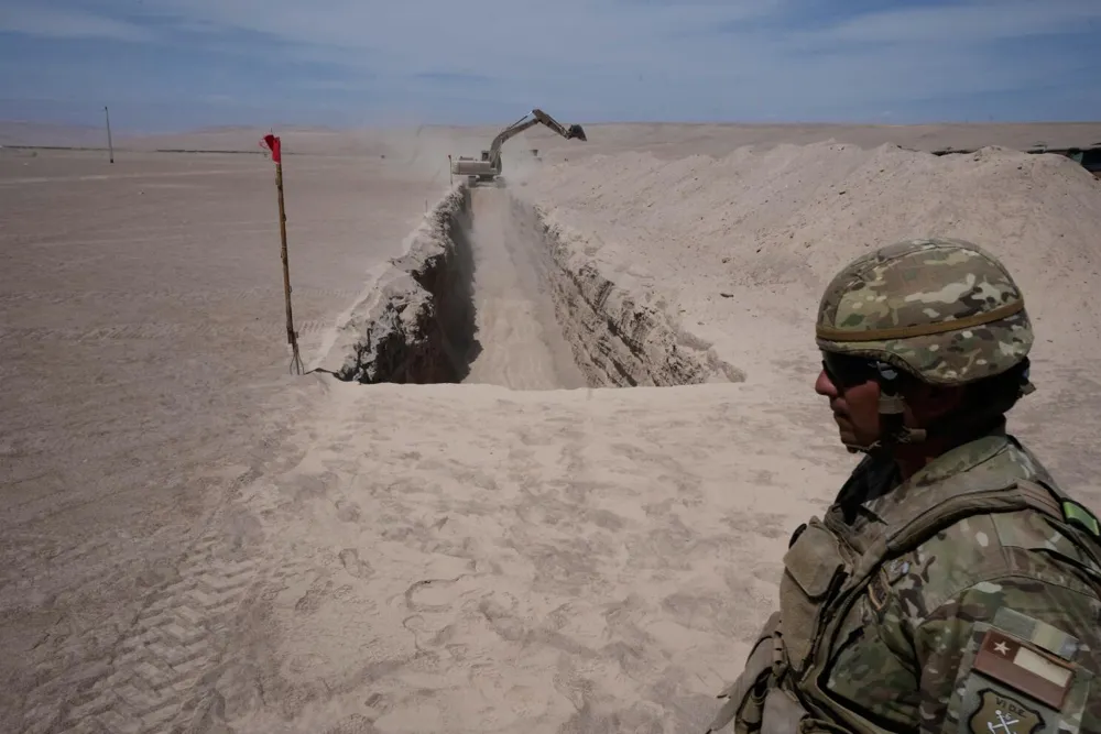 Chile's President Kast Begins Construction of Border Barrier to Curb Illegal Immigration