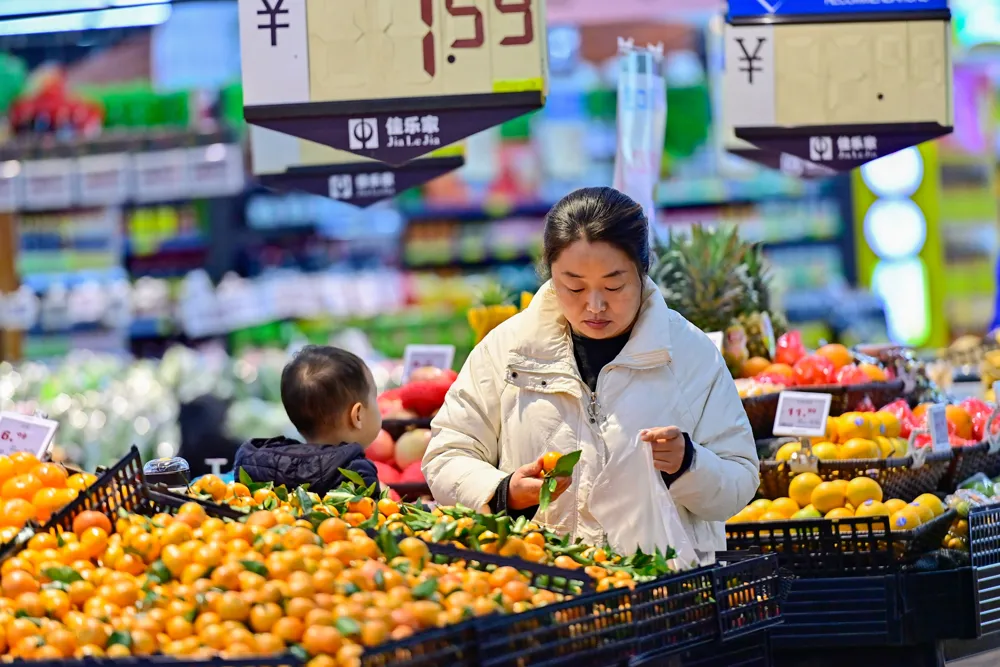 China Faces Stagnant Consumer Inflation for Two Years as December CPI Lags