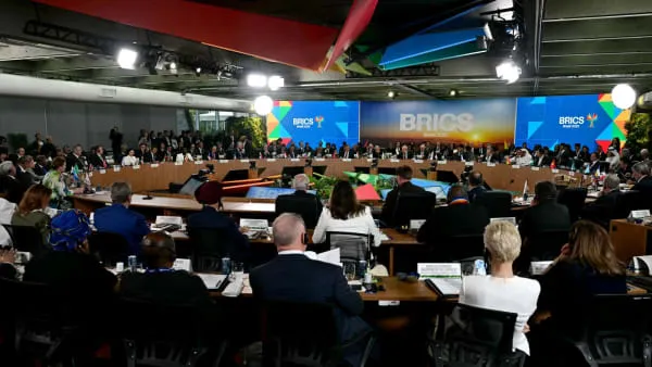 China Rejects Trump's Tariff Threat, Reiterates BRICS' Non-Confrontational Nature