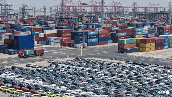 China's Export Growth Surpasses Expectations Amid Renewed Trade Tensions