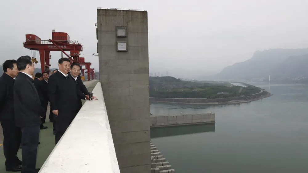 China's giant super-dam raises environmental and geopolitical concerns