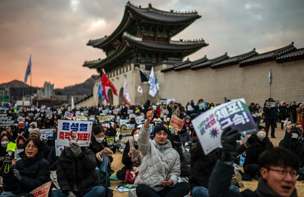 Chinese Embassy Urges Citizens in South Korea to Avoid Political Activities Amid Protests