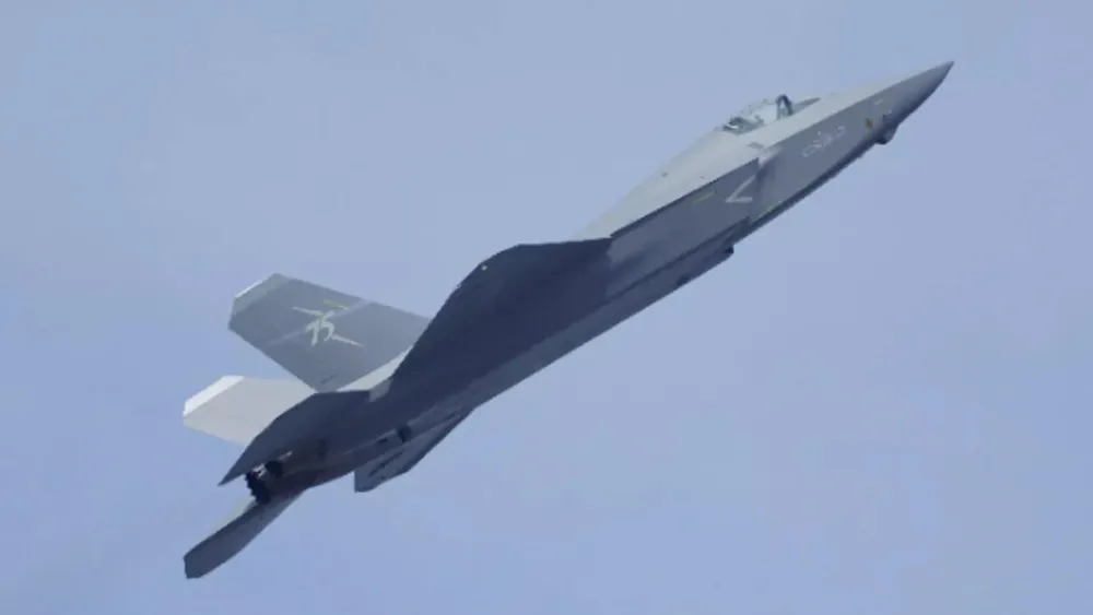 Japan Raises Alarm as Chinese Fighter Jets Approach Military Aircraft Closely