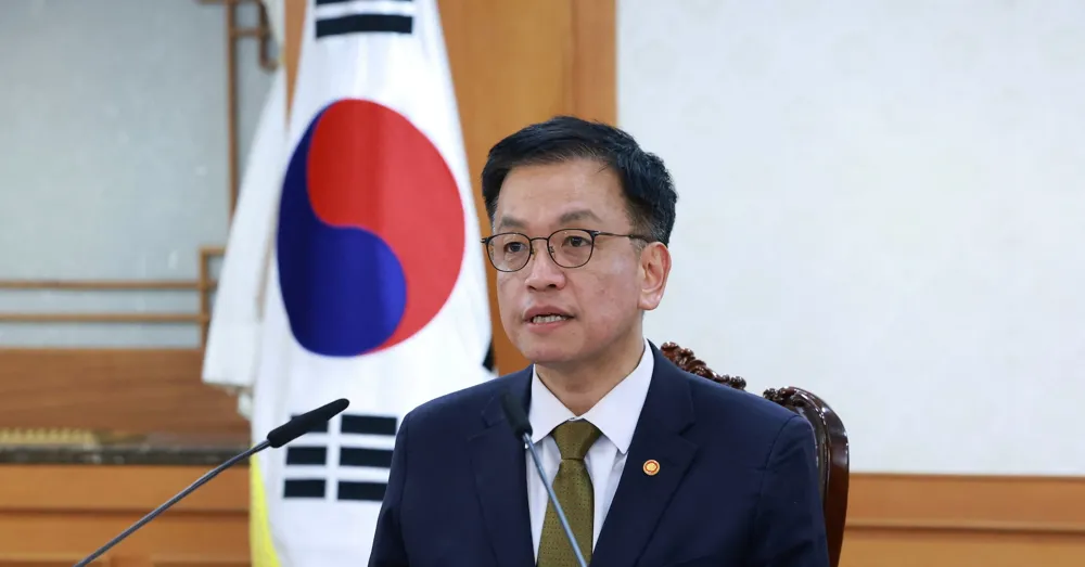 Choi Sang-mok's Leadership Under Scrutiny Amid South Korea's Political Turmoil