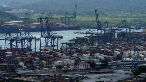 CK Hutchison Considers Chinese Investor Amid Geopolitical Tensions Over Panama Ports Deal