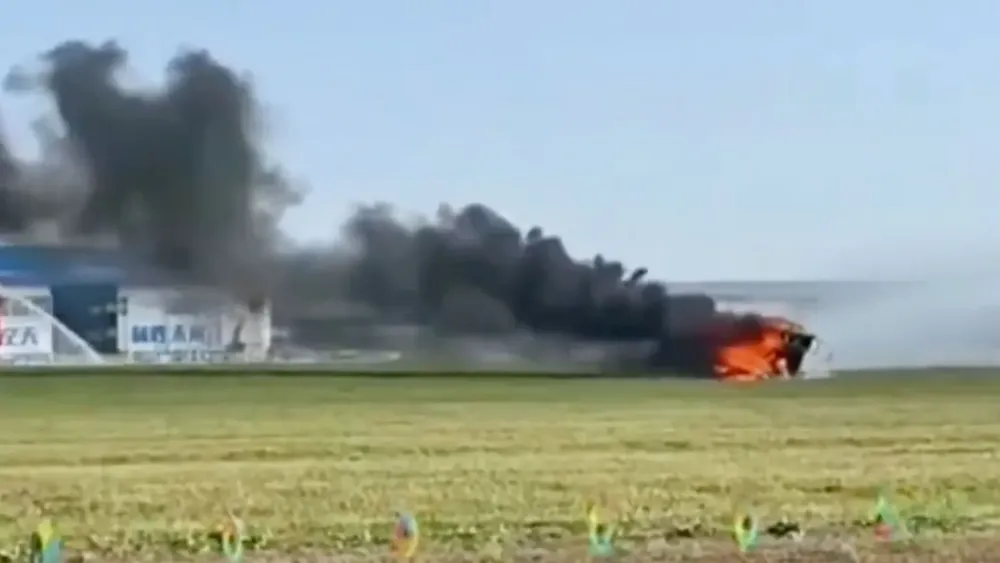 Collision of Flying Cars at Chinese Air Show Raises Safety Concerns