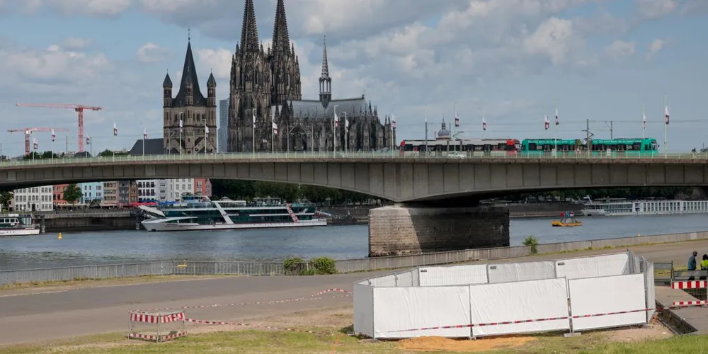Cologne evacuates over 20,000 residents to defuse World War II bombs