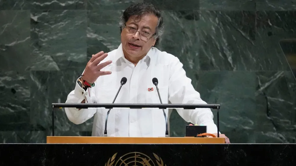 Colombian President Calls for Criminal Investigation Against Trump Over Caribbean Strikes