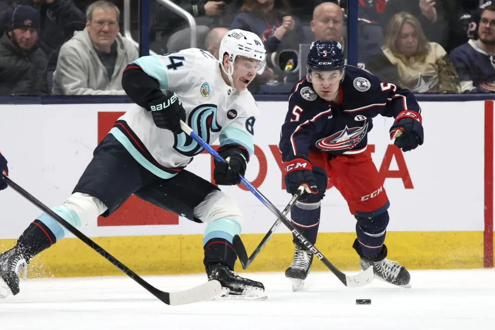 Columbus Blue Jackets dominate Seattle Kraken 6-2 with strong performances from rookies