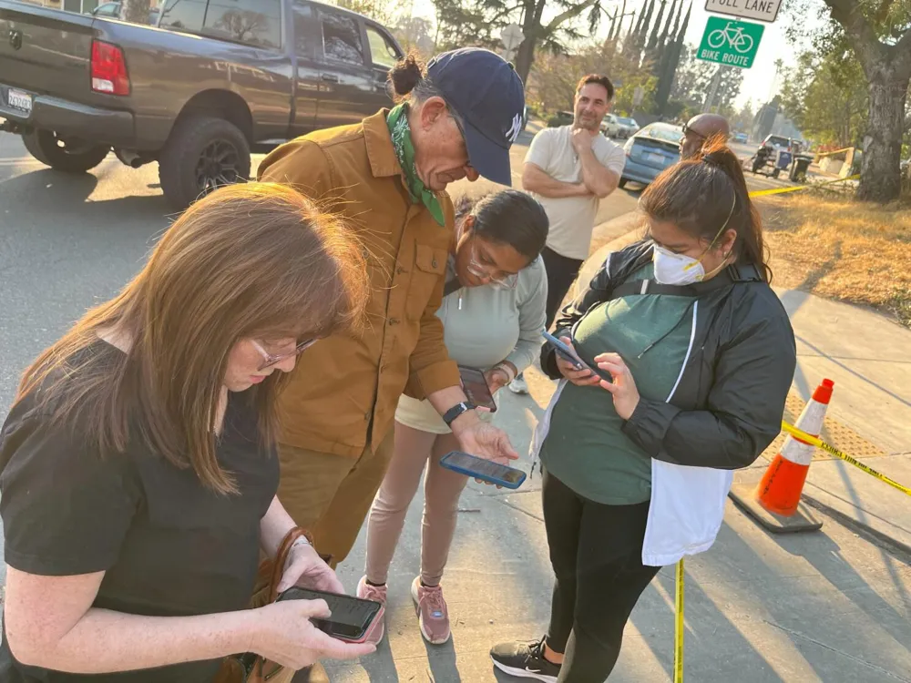 Confusion among Altadena evacuees swells after false evacuation access announcement