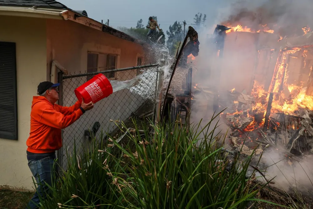 Coordinating Community Efforts During LA Wildfires: A Call for Better Communication