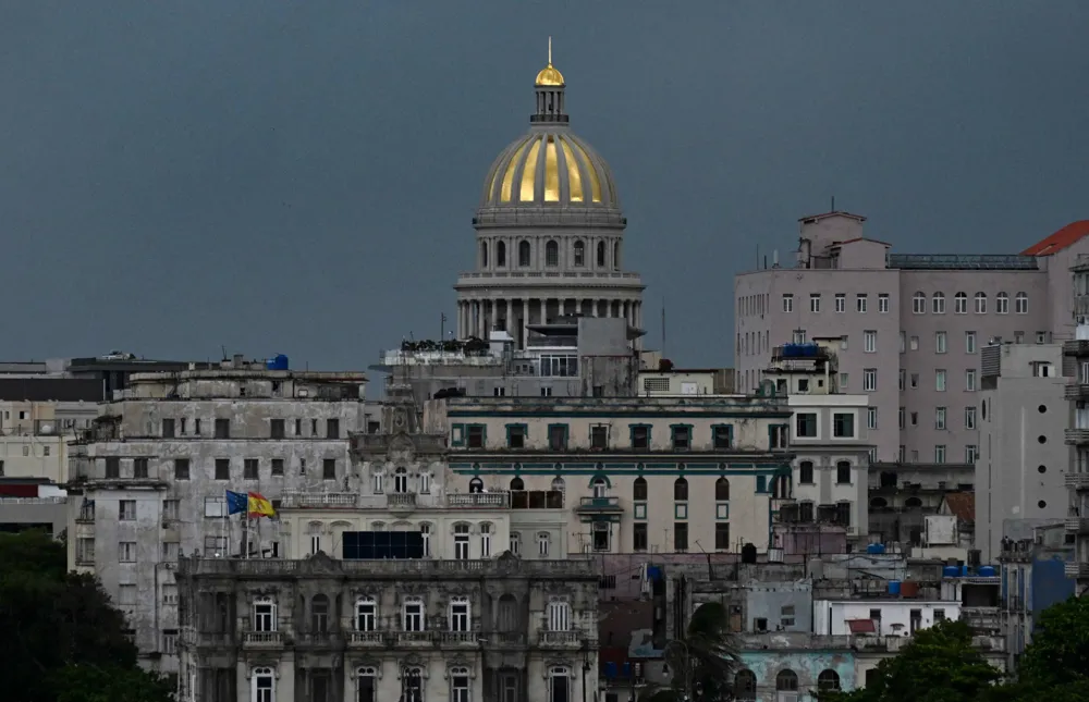 Cuba Faces Nationwide Blackout as Power Grid Collapses Again