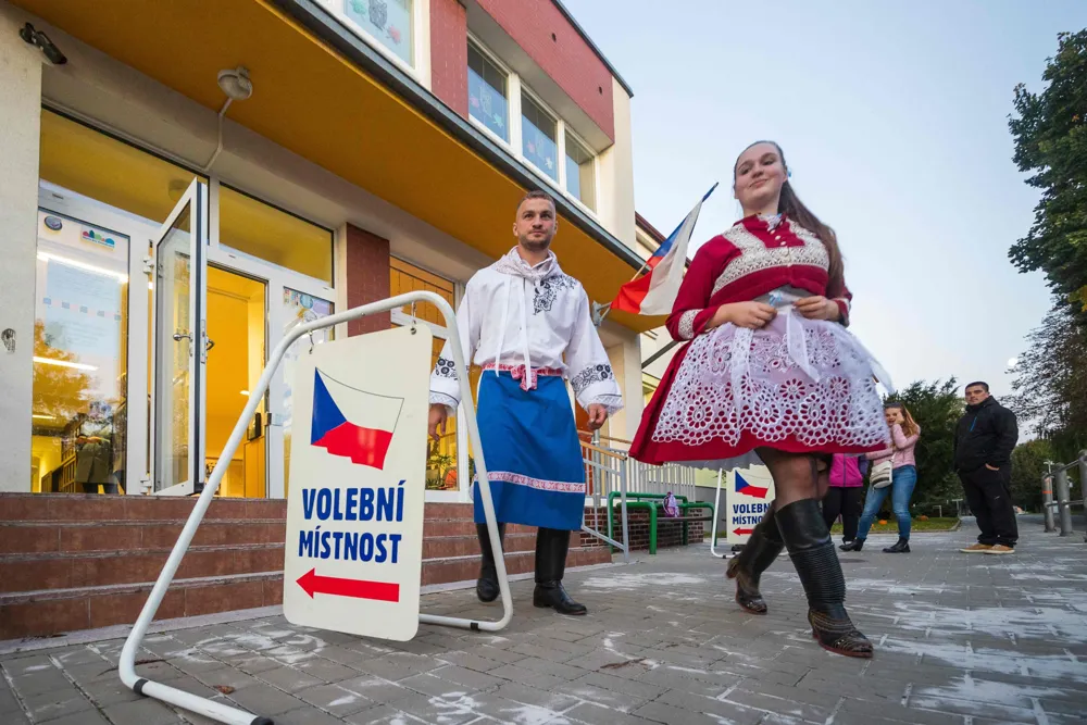 Babis’ ANO leads Czech election with mid-30s share as coalition talks loom, Ukraine policy in focus