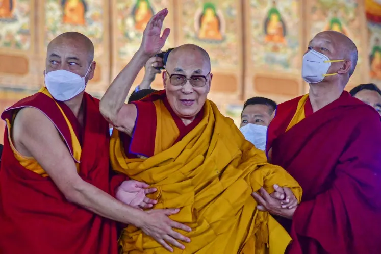 India Affirms Dalai Lama's Authority on Succession Amid China's Warning