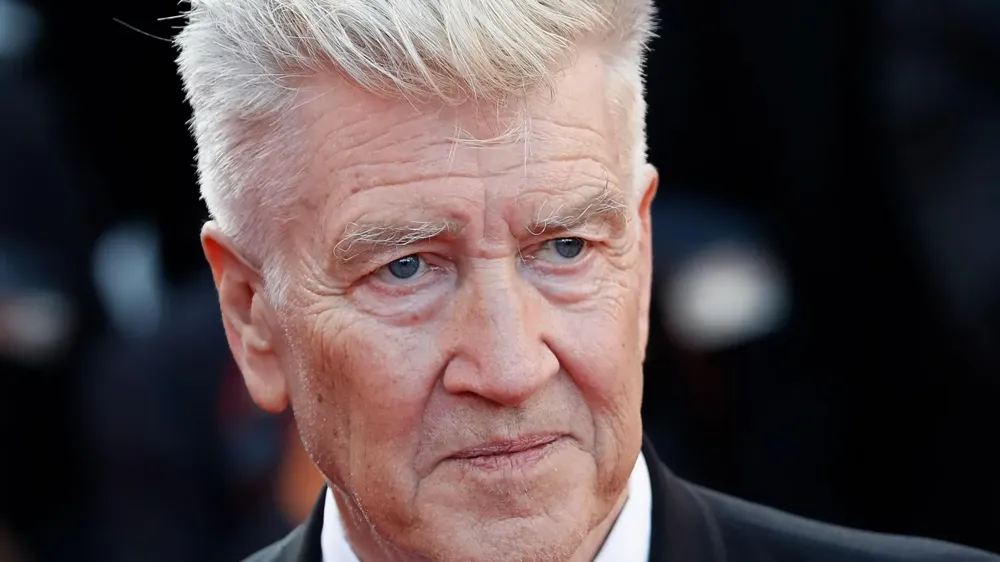 David Lynch: A Tribute to the Master of Surrealism Who Redefined American Cinema