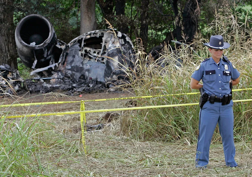 Deadly Midair Collision in D.C. Area Recalls Major U.S. Plane Crashes