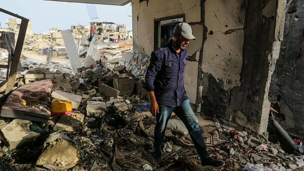 Israeli Offensive in Gaza Escalates, Death Toll Surpasses 51,400