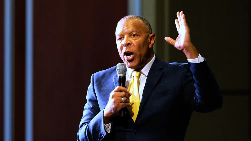 Democrat John Ewing Jr. Ousts Incumbent Republican in Omaha Mayoral Race