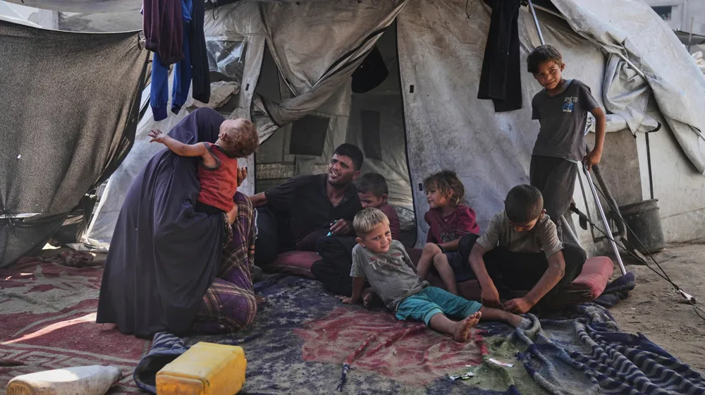 Desperate Struggles for Survival in Gaza: A Daily Fight for Food and Water