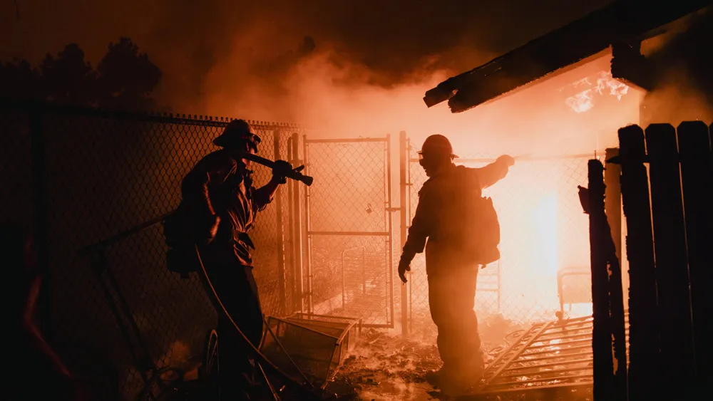 Devastating Wildfires Rage in L.A. as Trump Proposes U.S. Territorial Expansion