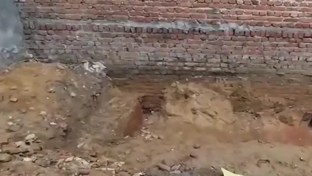 Discovery of Historic Stepwell 'Rani ki Bawdi' Sparks Excavation Efforts in Sambhal