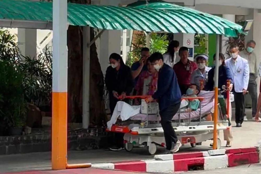 Doctors Suspended Over Ethical Violations in Thaksin's Hospital Case