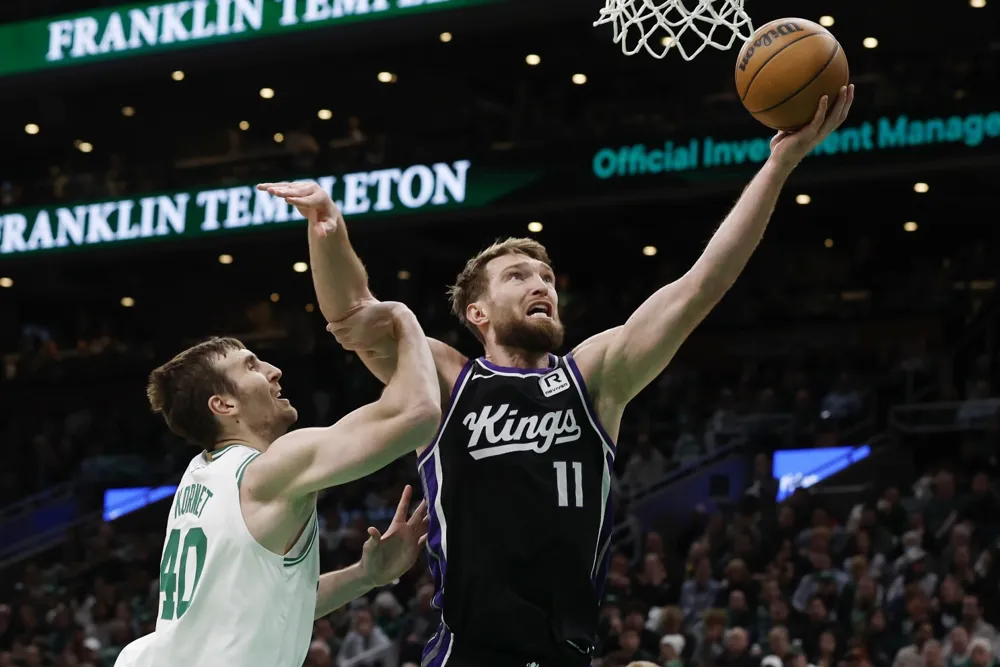 Domantas Sabonis shines with 23 points and 28 rebounds, leading Kings to victory over Celtics 114-97