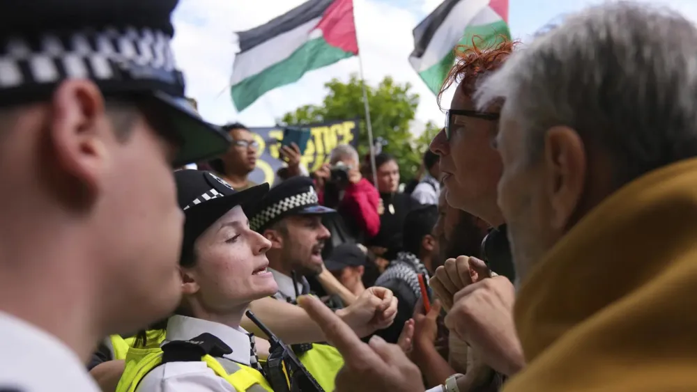 Police arrest nearly 900 at London protest supporting banned Palestine Action