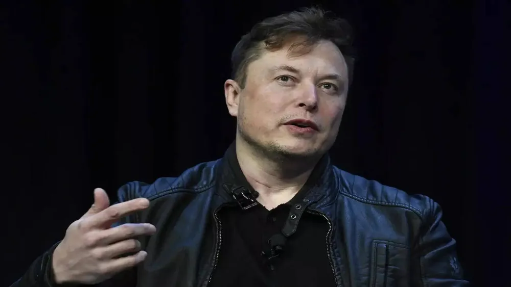 Elon Musk's xAI Sues Apple and OpenAI, Alleging Antitrust Violations