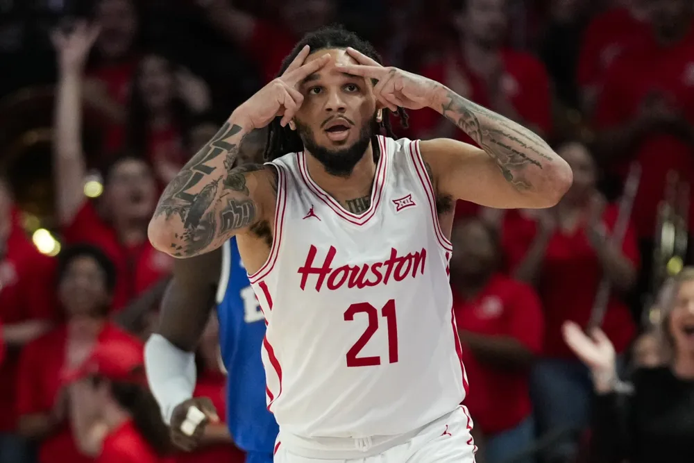 Emanuel Sharp shines with 18 points as No. 14 Houston defeats BYU 86-55