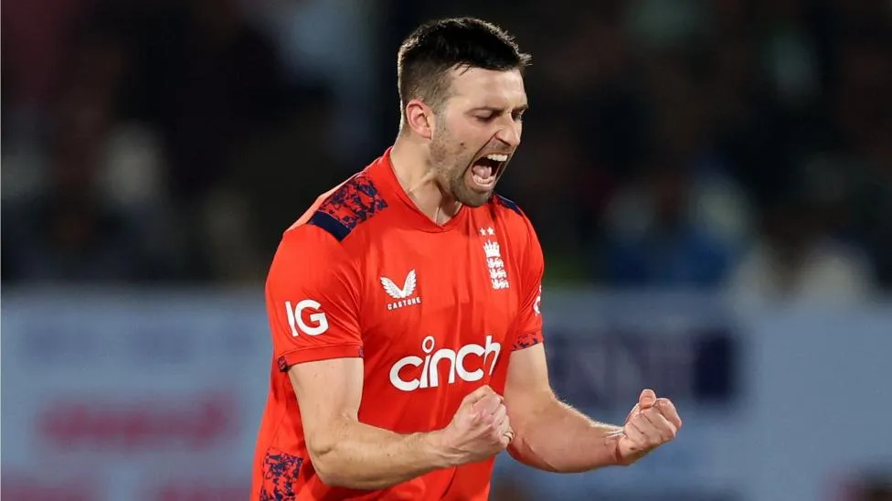 England overcomes India by 26 runs in crucial third T20 match