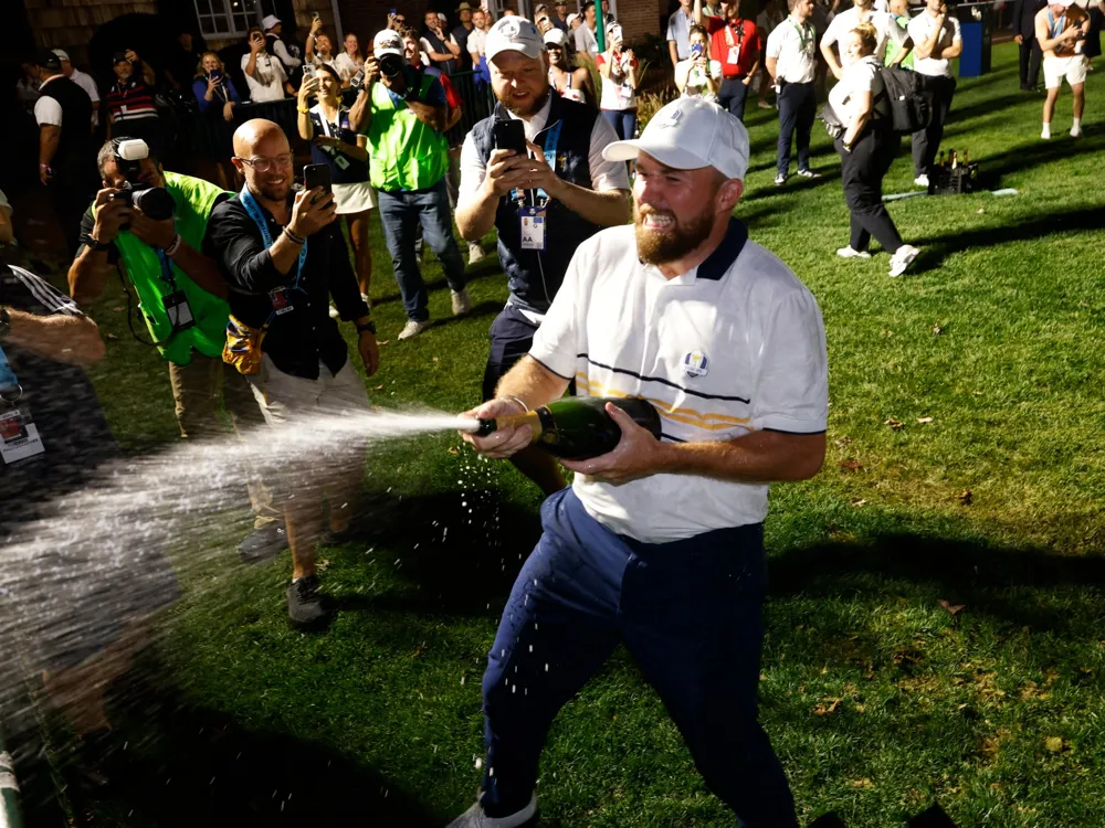 Europe Retains Ryder Cup in Thrilling Showdown Against the US