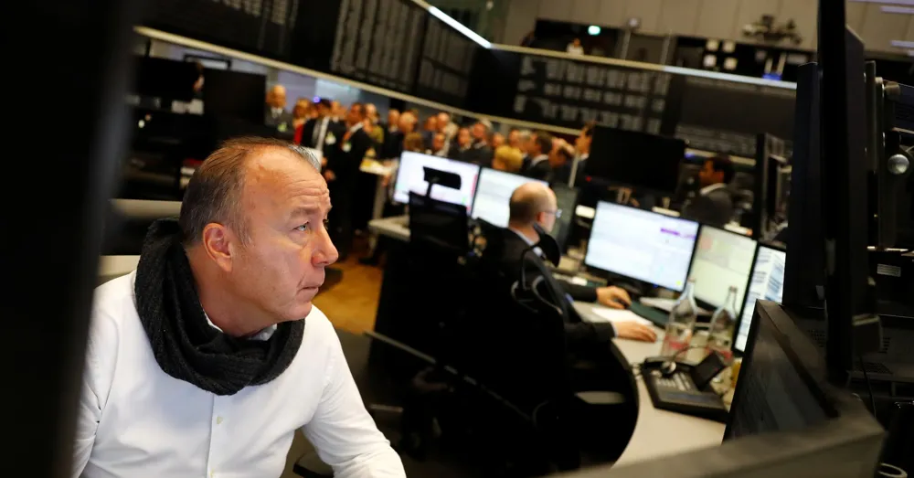 European stocks decline as bond yields remain high ahead of US employment report