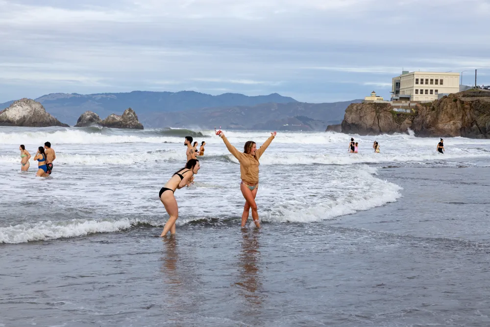 Experience the Thrill of San Francisco's Unique New Year's Day Polar Plunge