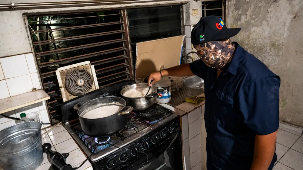 Exploring a Fentanyl Lab Operated by the Sinaloa Cartel in Mexico