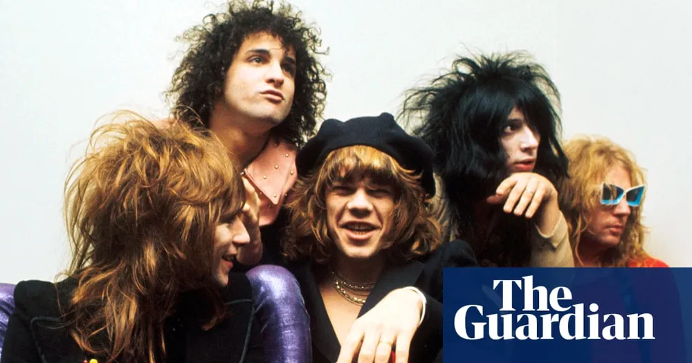 Exploring the New York Dolls: Revolutionizing Rock with Glamour and Grit