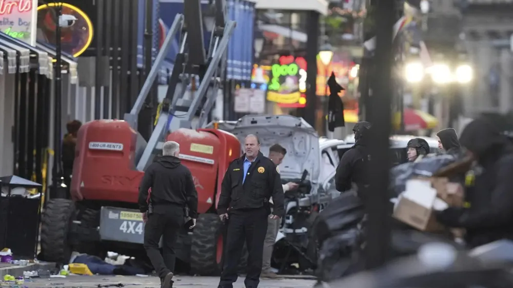 Eyewitnesses Describe New Orleans New Year Attack: Truck Rammed Crowd, Gunshots Followed