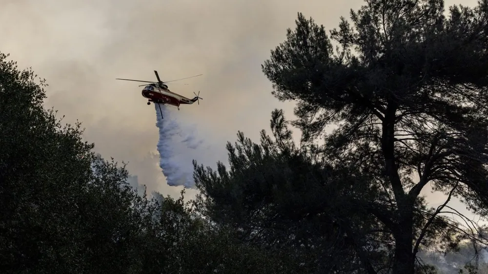 FAA Investigates Drone Damage to Firefighting Aircraft Over Palisades Fire