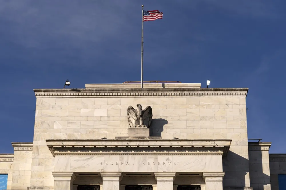 Federal Reserve Pauses Interest Rate Cuts Amid Inflation Concerns and Trump's Policy Uncertainty