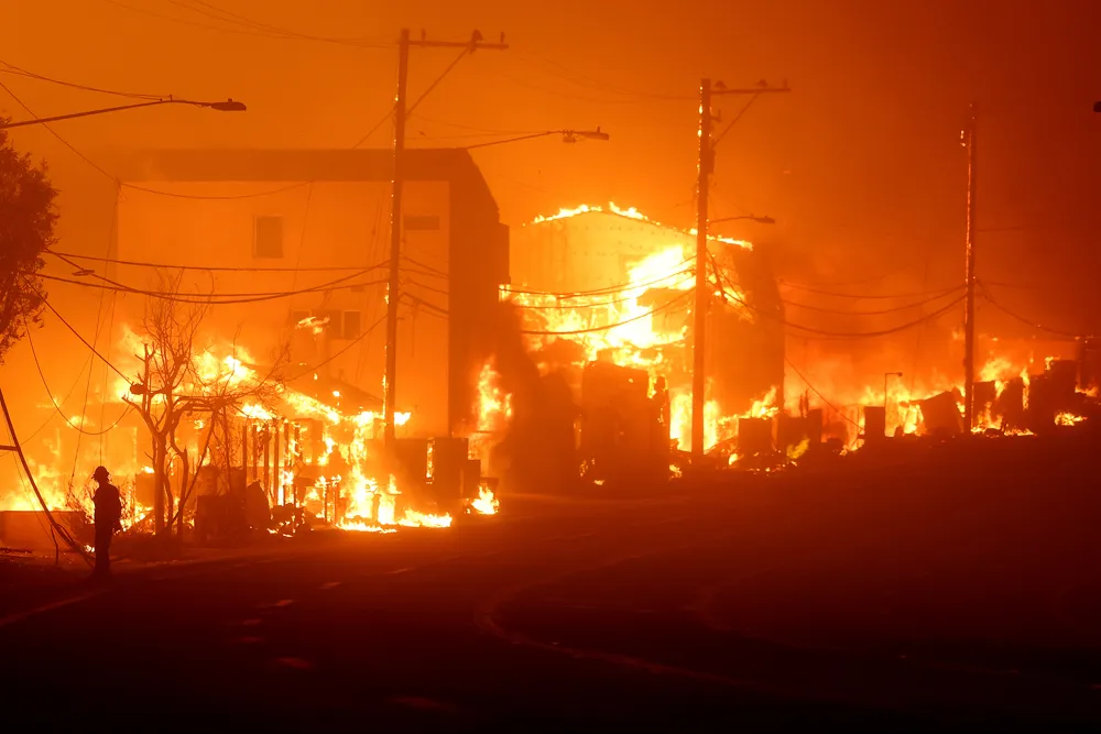 Fire hydrants dry up amid ongoing wildfire in Pacific Palisades