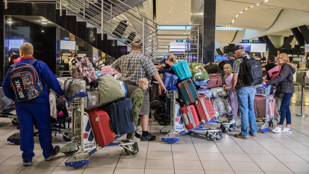 Trump Administration Welcomes First Group of White South African Refugees Amid Controversy