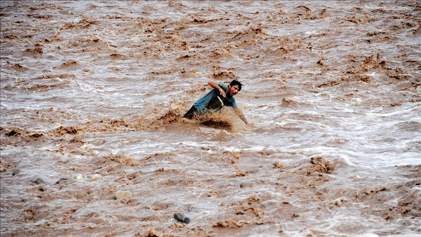 Severe Flooding in Pakistan Claims Over 400 Lives Amid Ongoing Rain Emergencies
