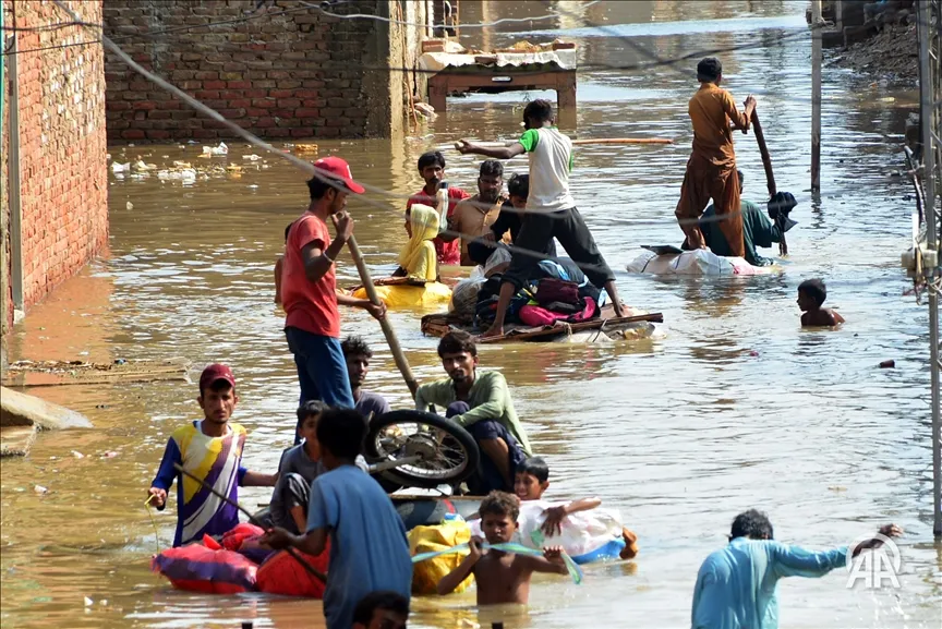 Floods in Pakistan's Punjab lead to mass evacuations and significant devastation