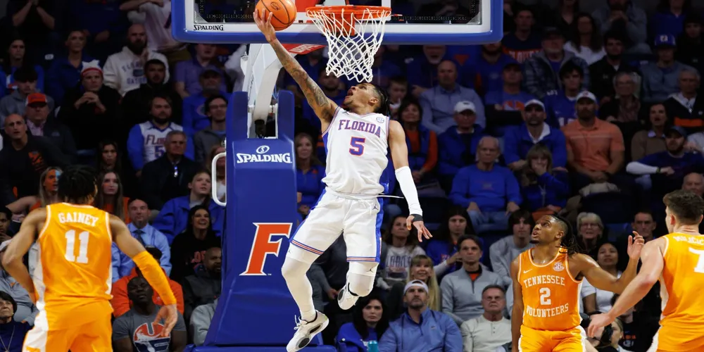 Florida Gators dominate Tennessee in 73-43 victory, ending Vols' unbeaten streak