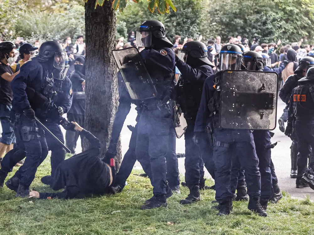 France Protests: Stun Grenades Banned Amid Ongoing Student Demonstrations