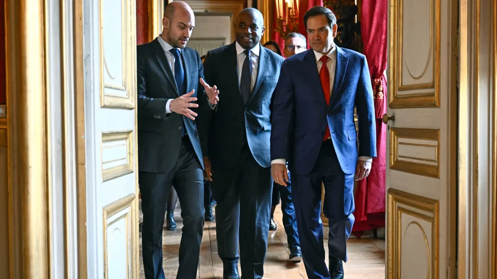 France, UK, Germany Set to Reinstate Iran Sanctions If Nuclear Deal Progress Fails