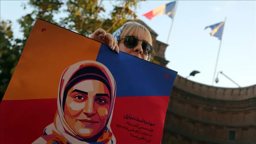 French Court Sentences Mahdieh Esfandiari for Promoting Terrorism Linked to Possible Prisoner Swap